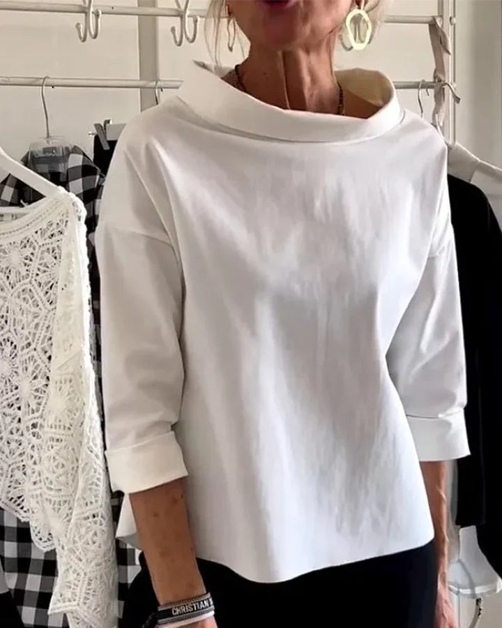 Top z szerokimi klapami – stylowy i swobodny