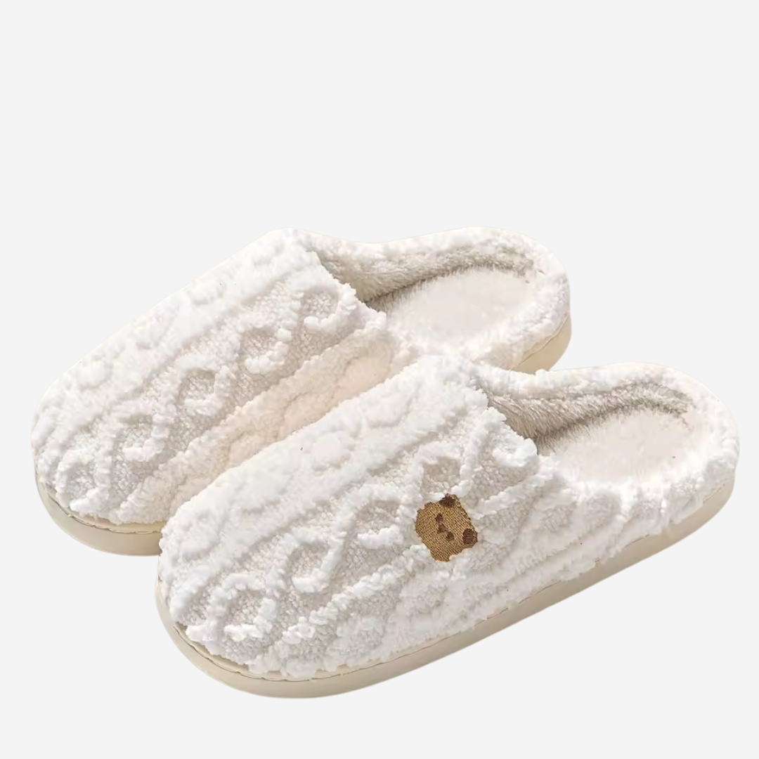Ciepłe pluszowe kapcie damskie