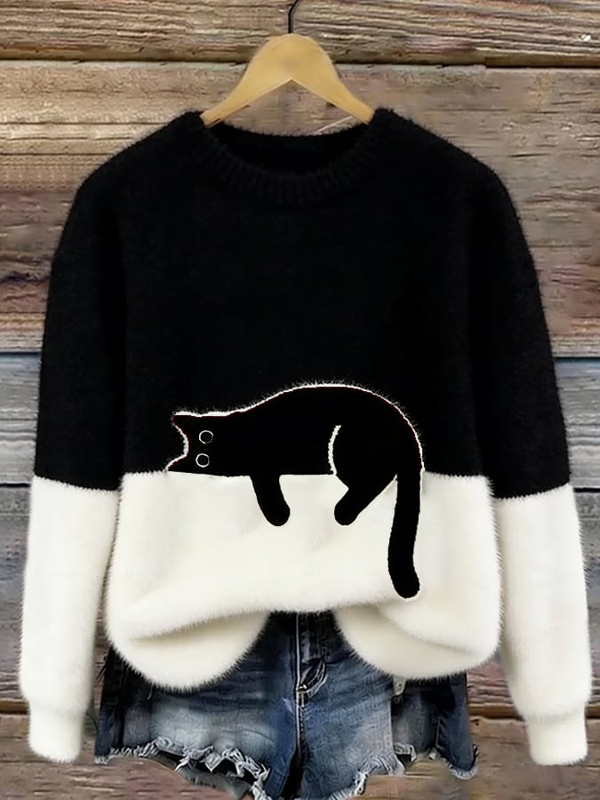 Sweter oversize z nadrukiem kota