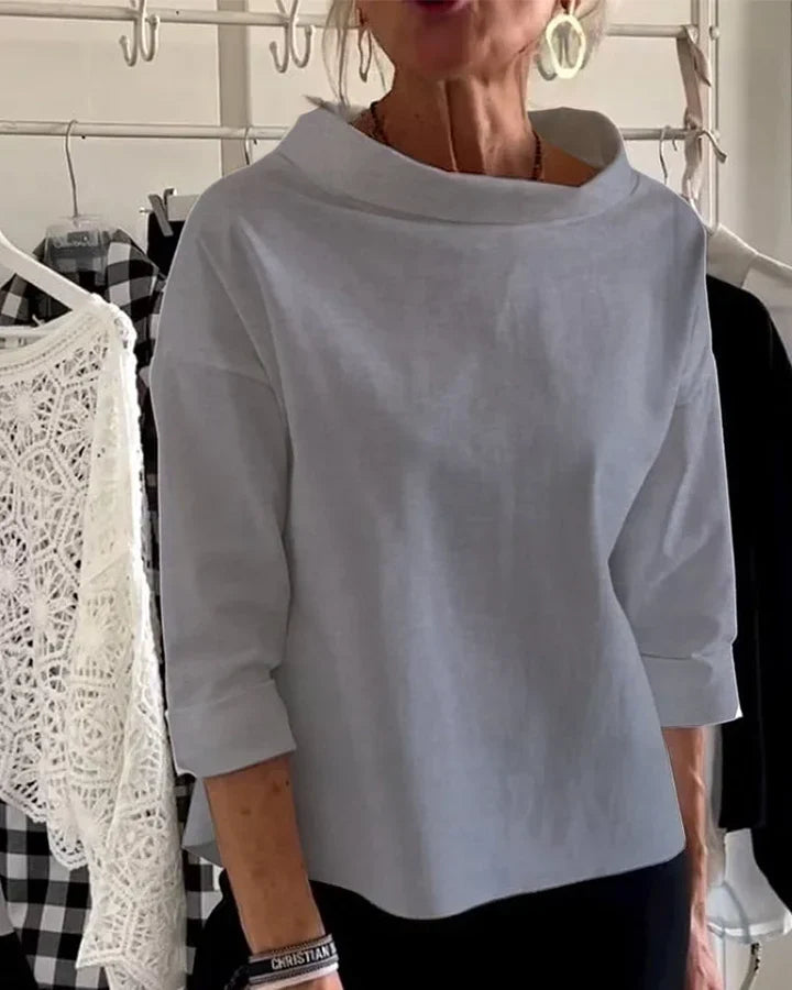 Top z szerokimi klapami – stylowy i swobodny
