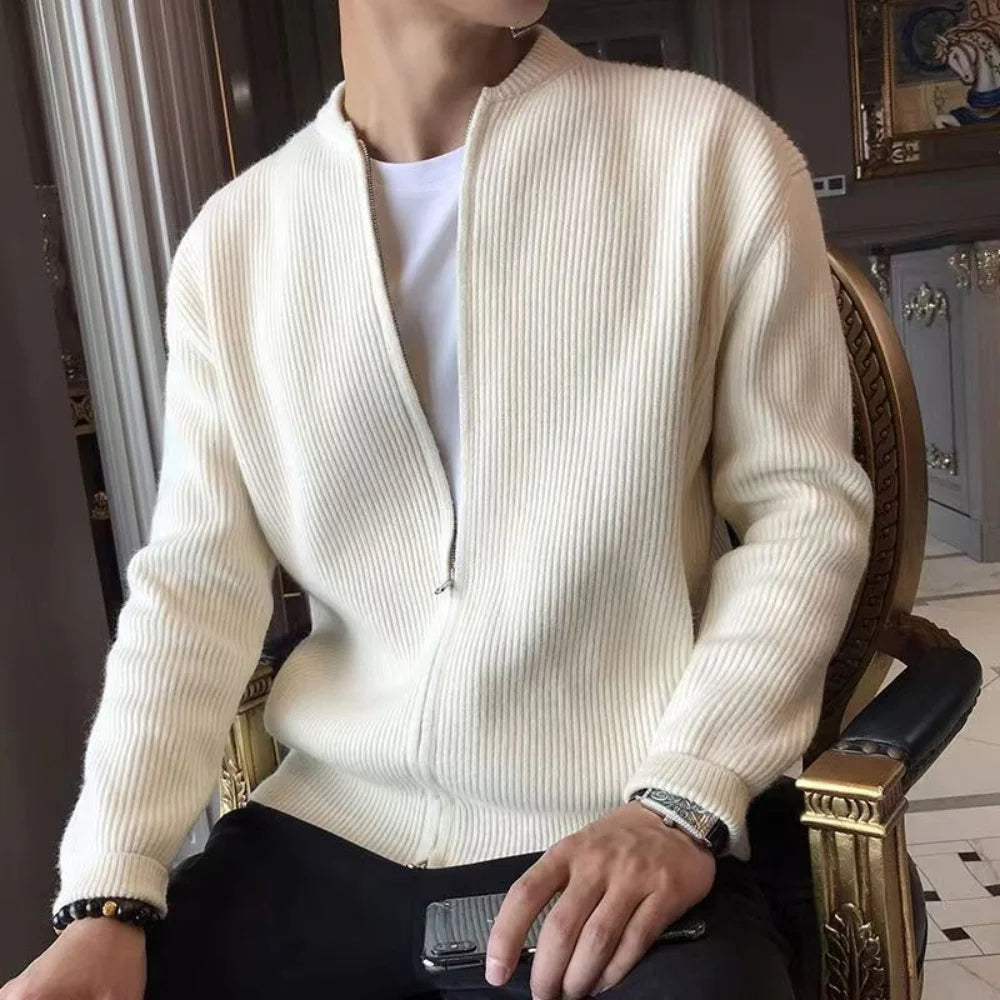 Ciepły i stylowy sweter męski