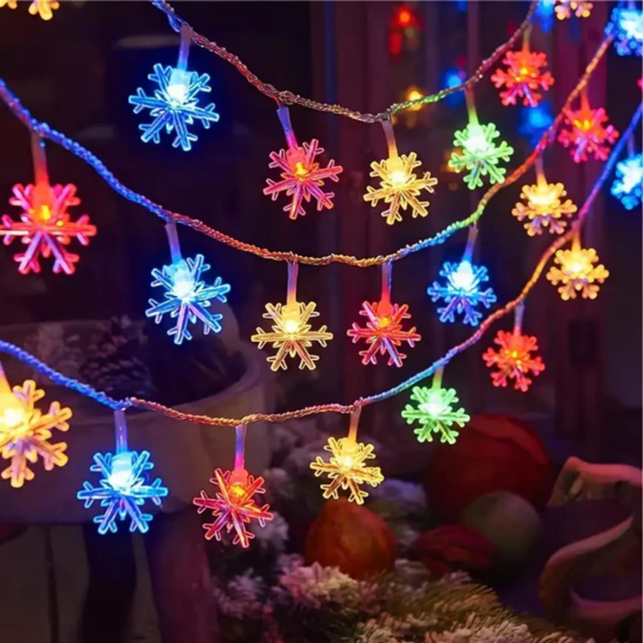 Lampki LED w kształcie śnieżynek
