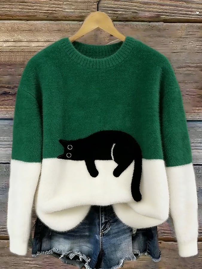 Oversize'owy sweter z nadrukiem kota