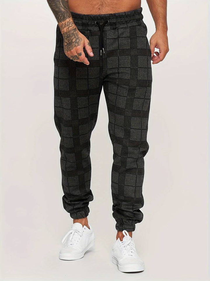 UrbanFit – męskie joggery slim fit w kratkę