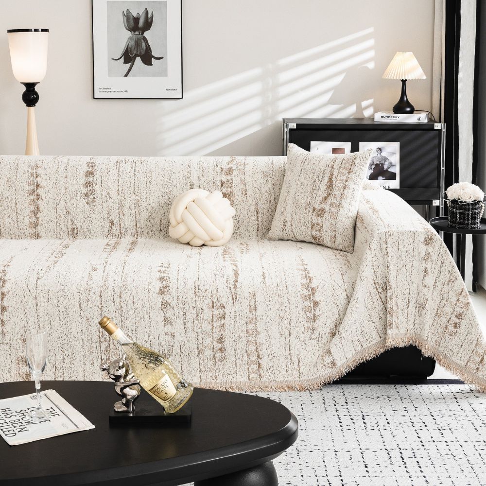 Pokrowiec na sofę Almond Crest – elegancki komfort do wnętrza