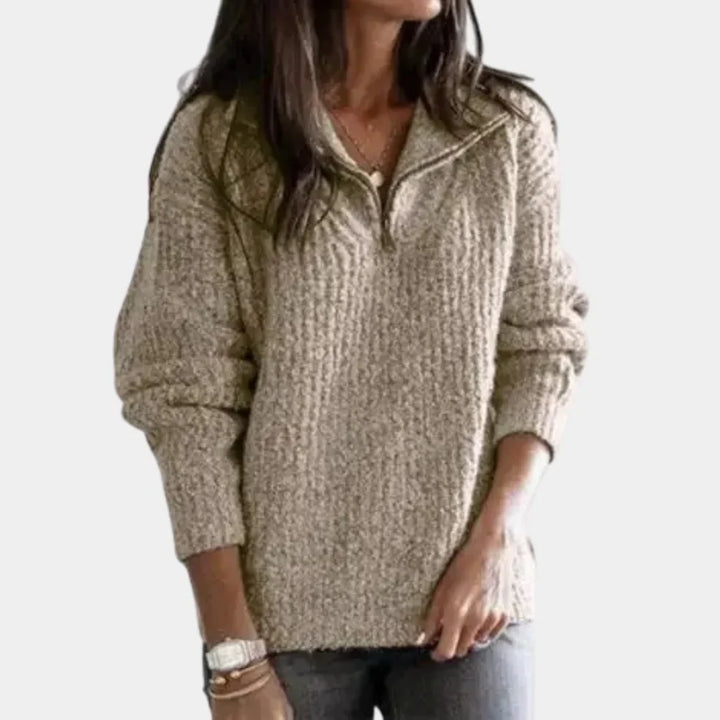 Elegancki sweter z zamkiem do połowy