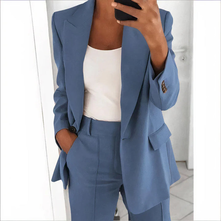 Damski zestaw – blazer i spodnie