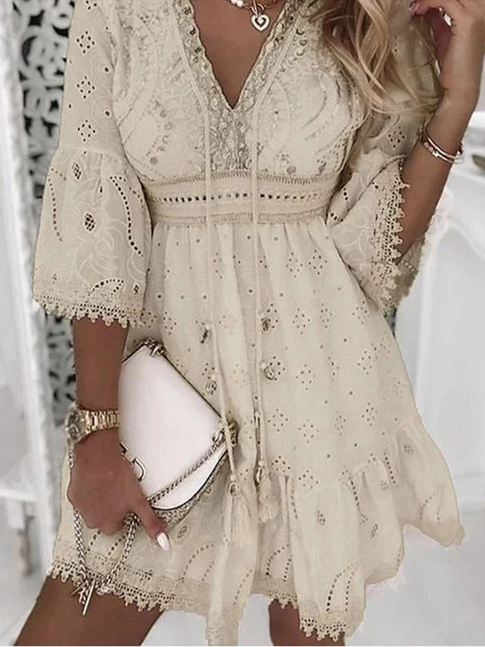 Letnia sukienka boho z haftem