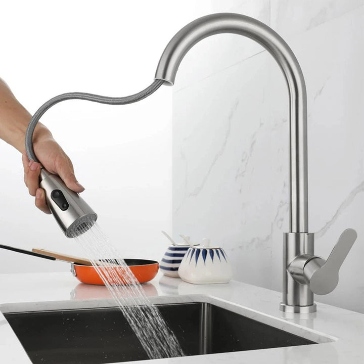 SWIVELUX – Elegancka bateria kuchenna z funkcją wyciągania i obrotem o 360°