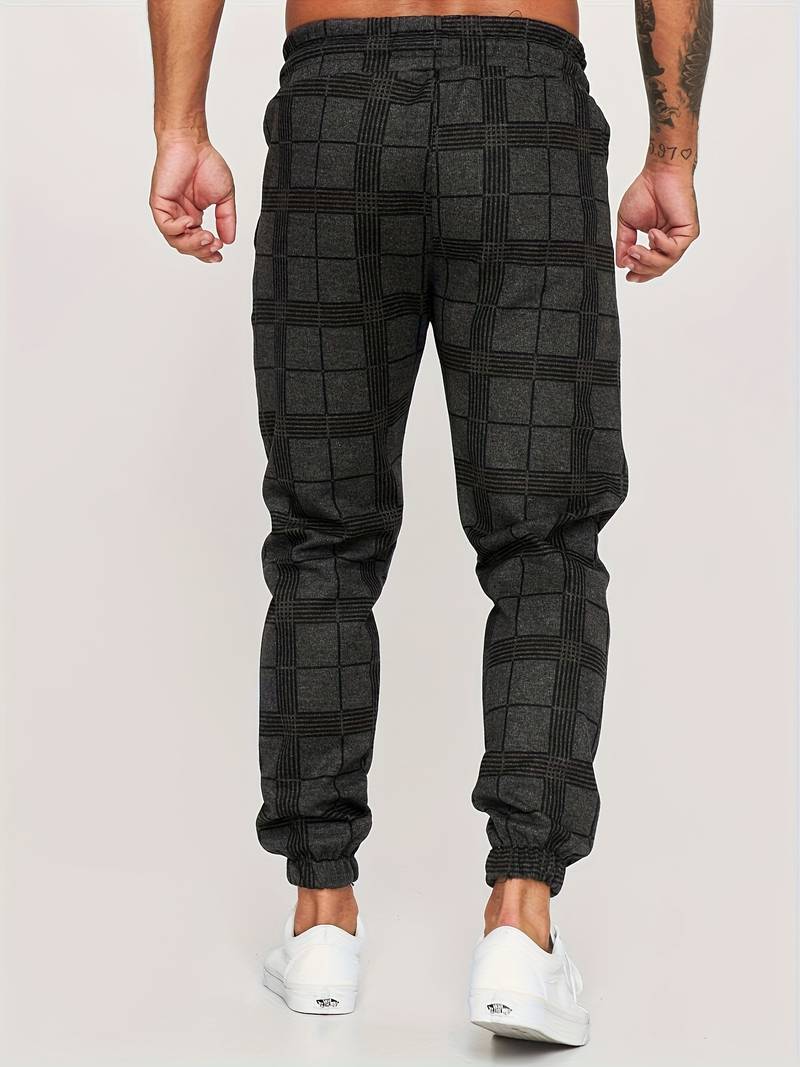 UrbanFit – męskie joggery slim fit w kratkę