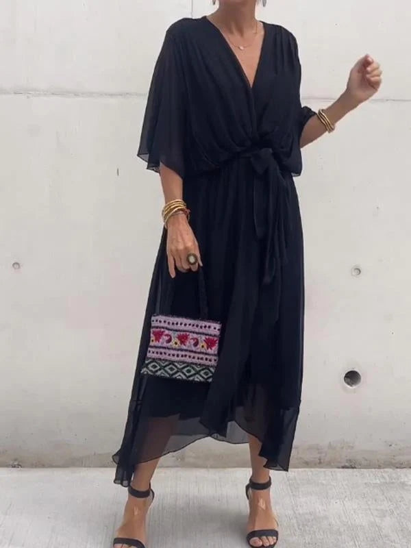 Elegancka sukienka z dekoltem w serek